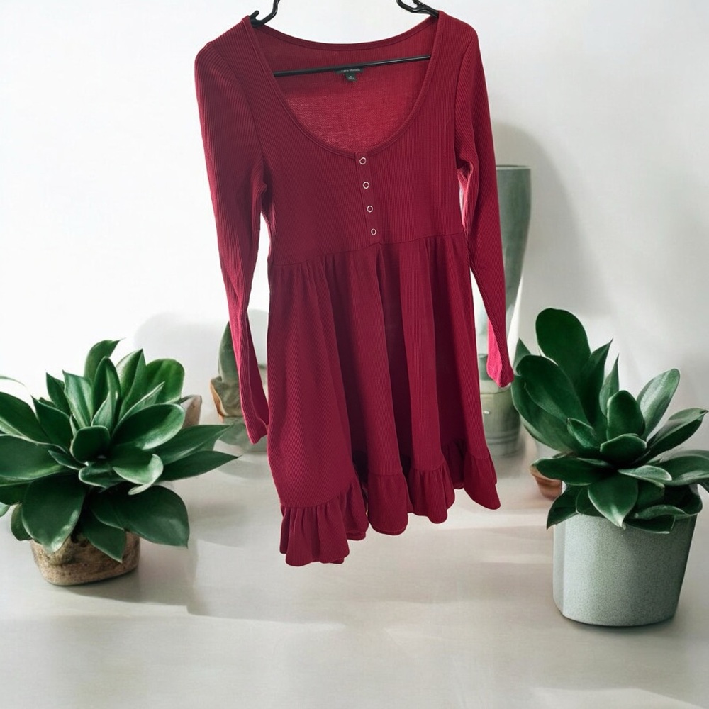 Red Long-sleeves dress